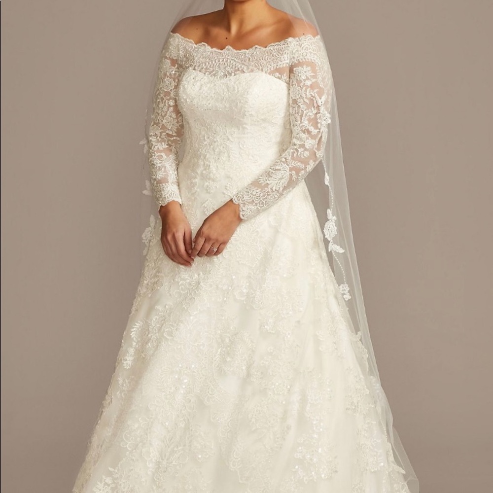 OLEG CASSINI WEDDING DRESS